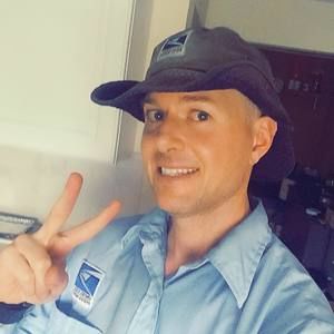 Meet your Posher, Jason